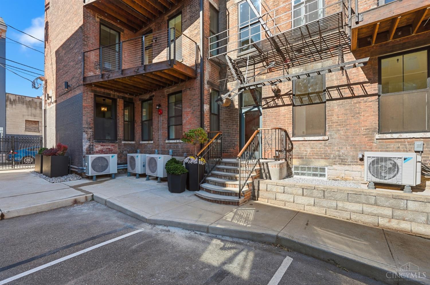 1508 Pleasant Street Property Photo 57