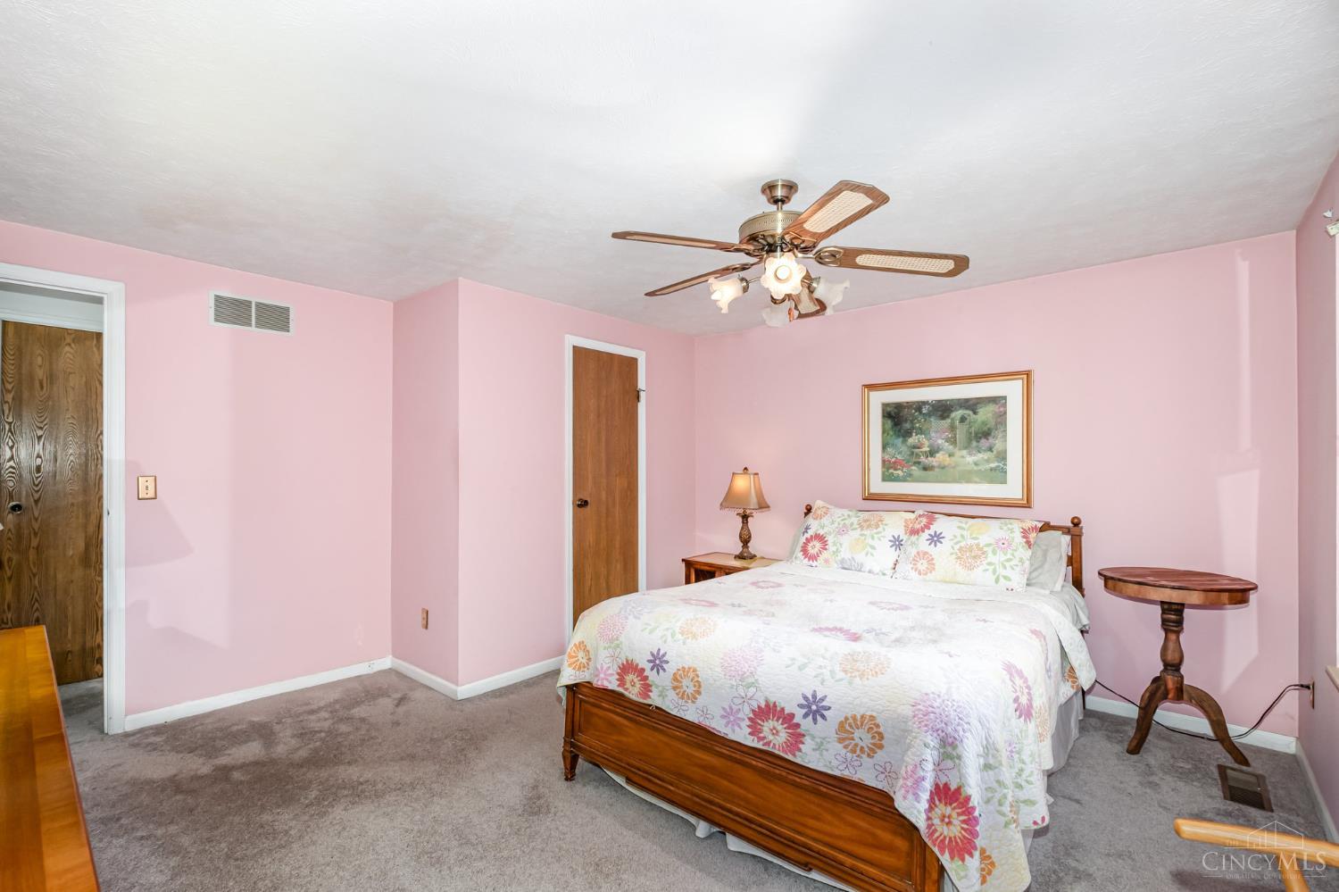 1165 Village Glen Dr Property Photo 14