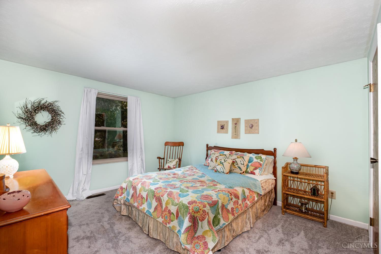 1165 Village Glen Dr Property Photo 16