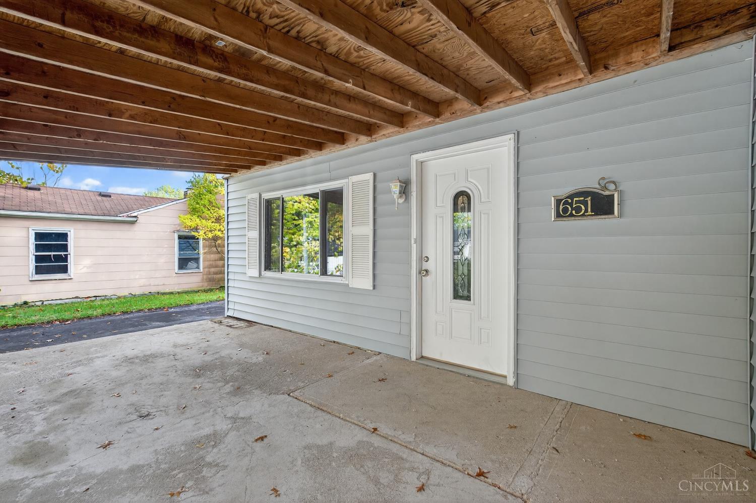 6519 Rainbow Lane Property Photo 2