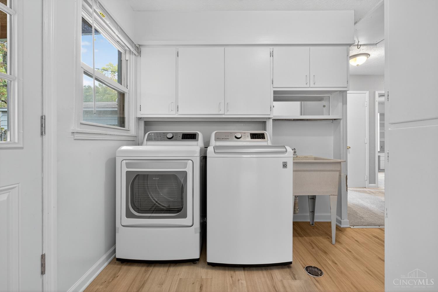 6519 Rainbow Lane Property Photo 14