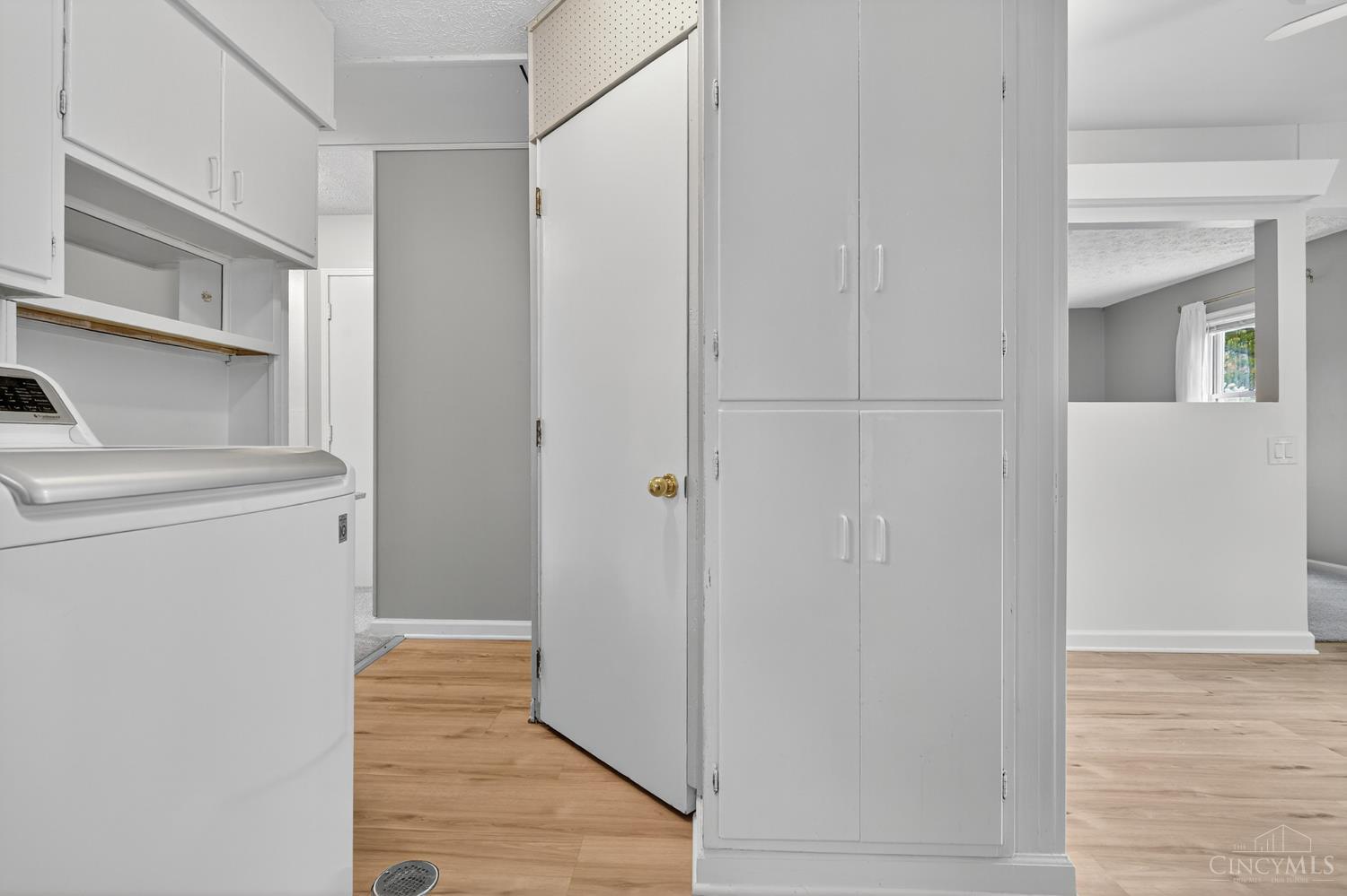 6519 Rainbow Lane Property Photo 15