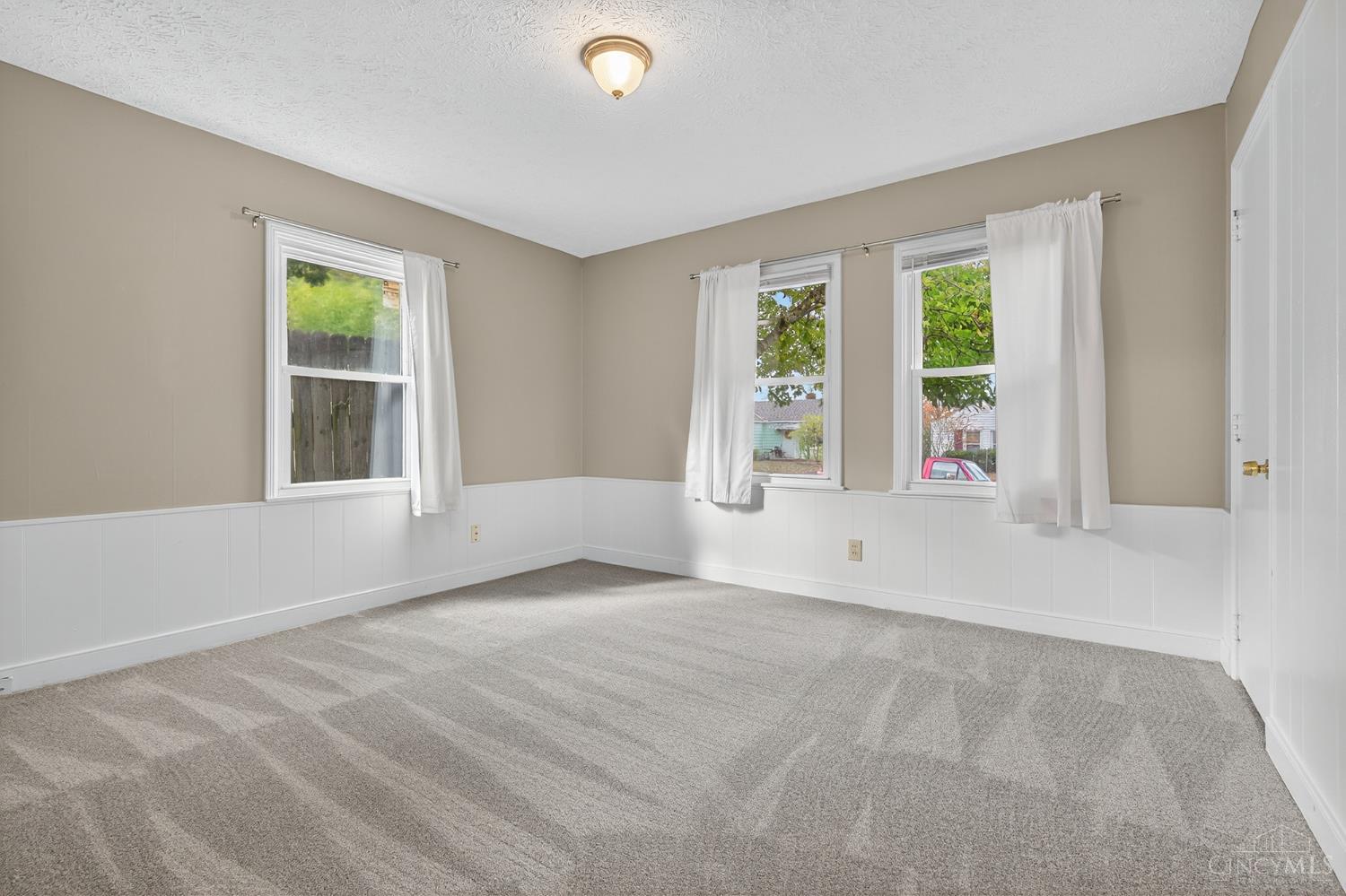 6519 Rainbow Lane Property Photo 22