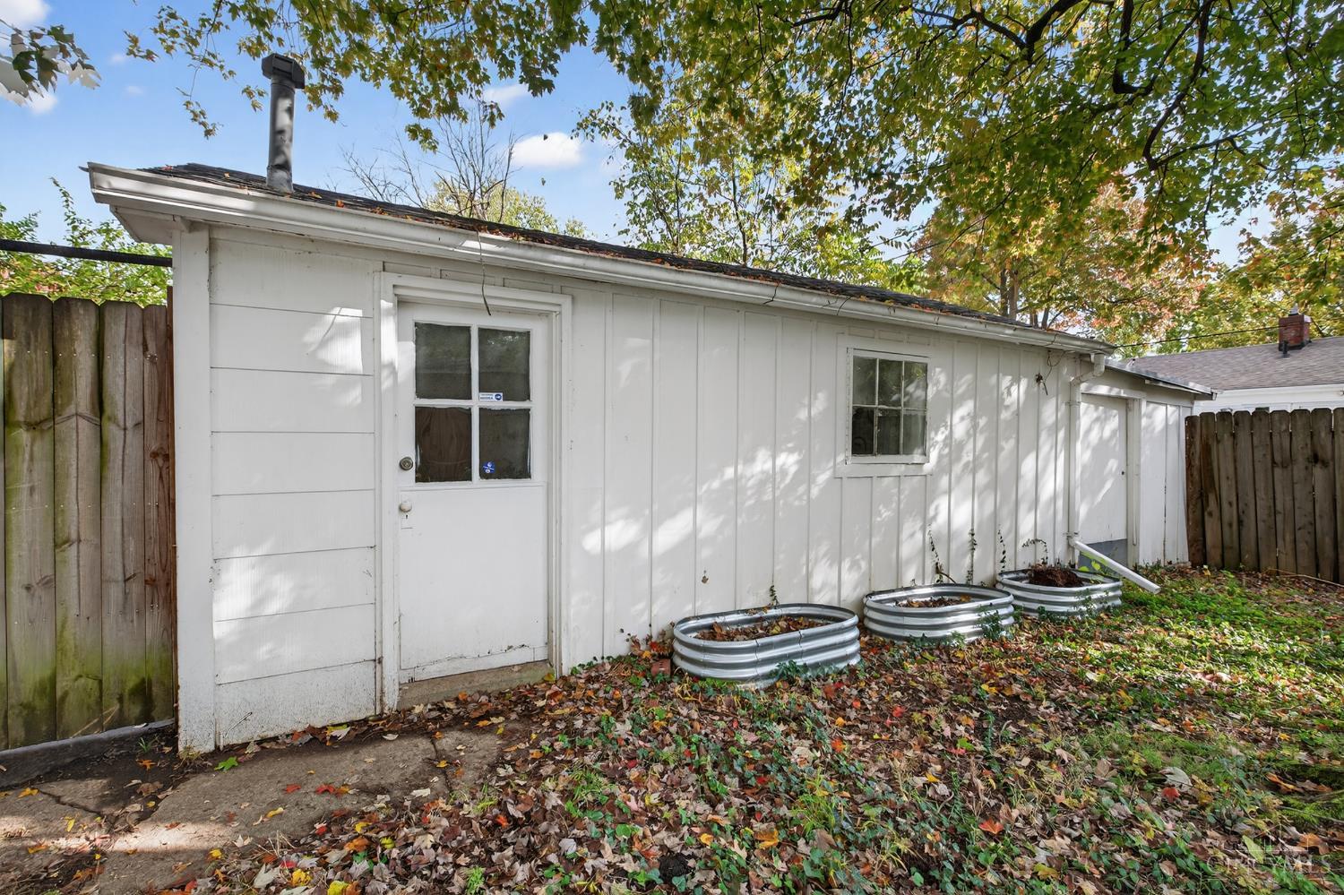 6519 Rainbow Lane Property Photo 32