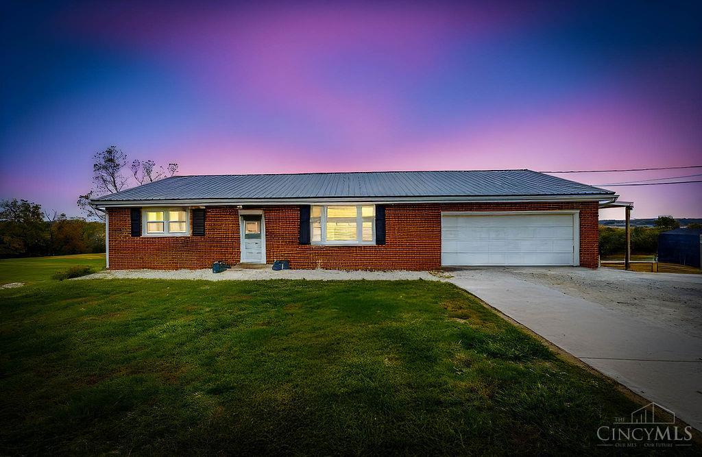 2464 Oxford Middletown Road Property Photo 1