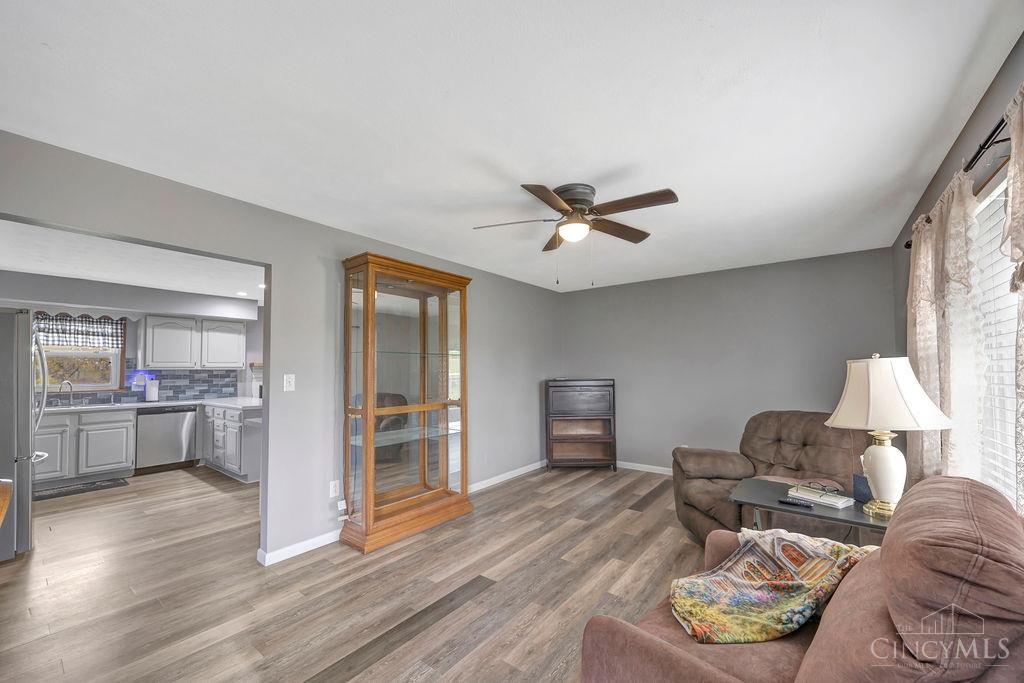 2464 Oxford Middletown Road Property Photo 9