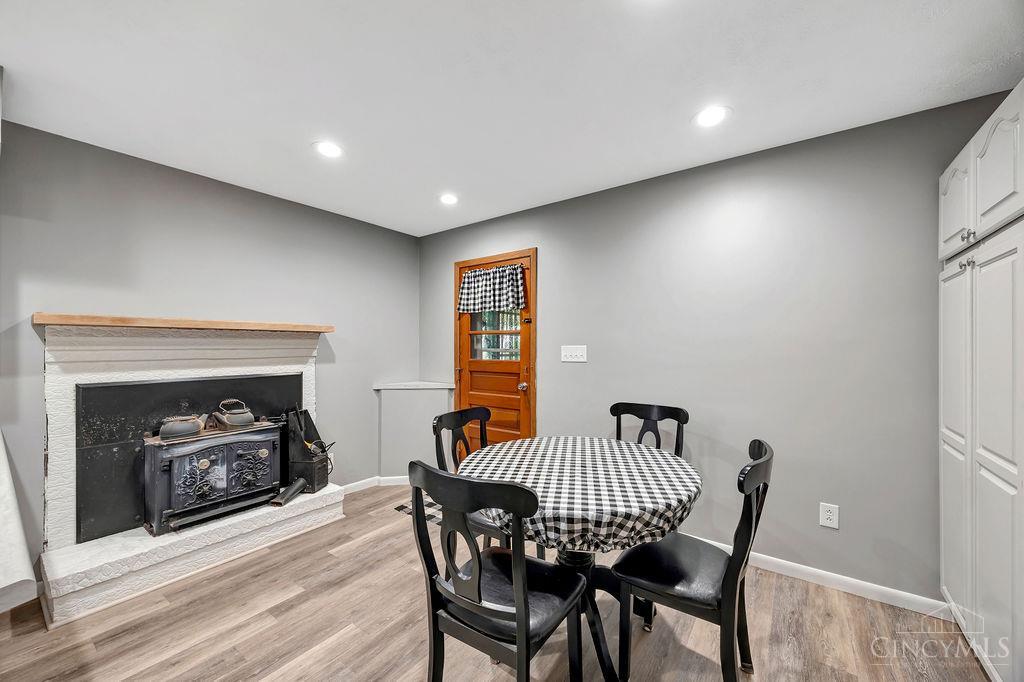 2464 Oxford Middletown Road Property Photo 12