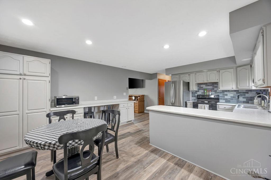 2464 Oxford Middletown Road Property Photo 13