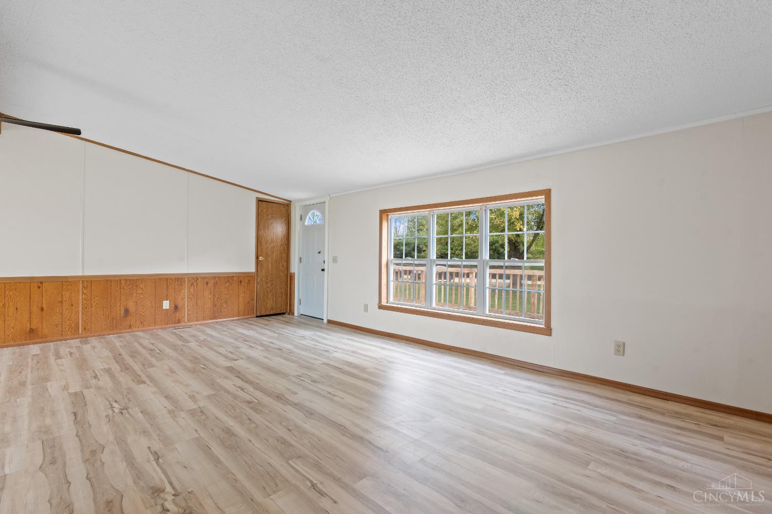 916 Wise Road Property Photo 15