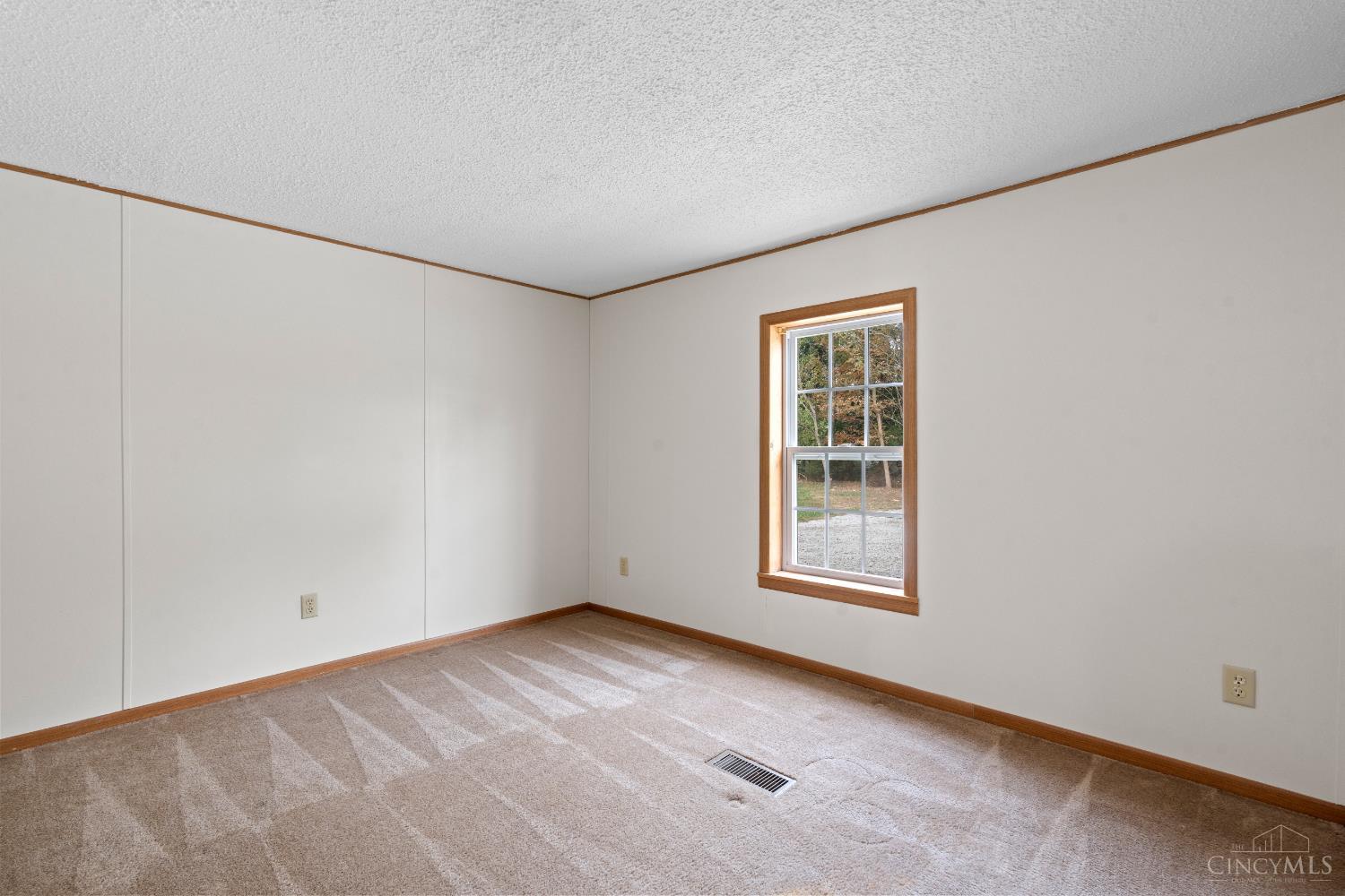 916 Wise Road Property Photo 24