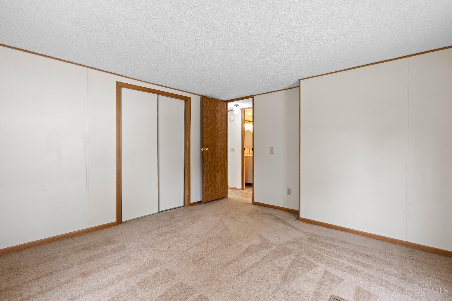 916 Wise Road Property Photo 27