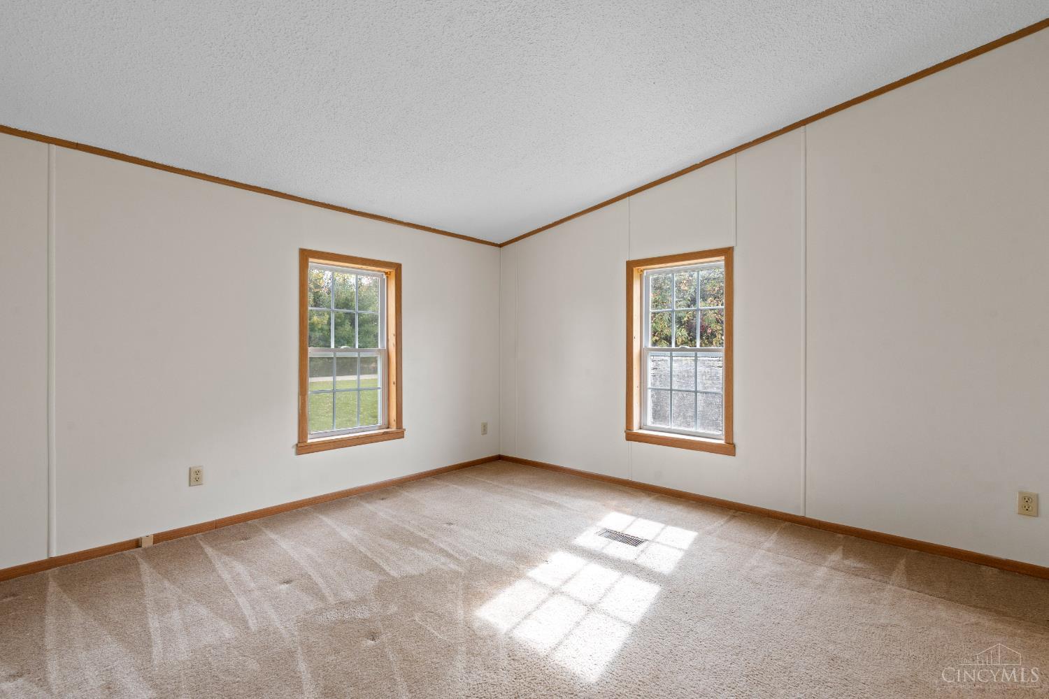 916 Wise Road Property Photo 28