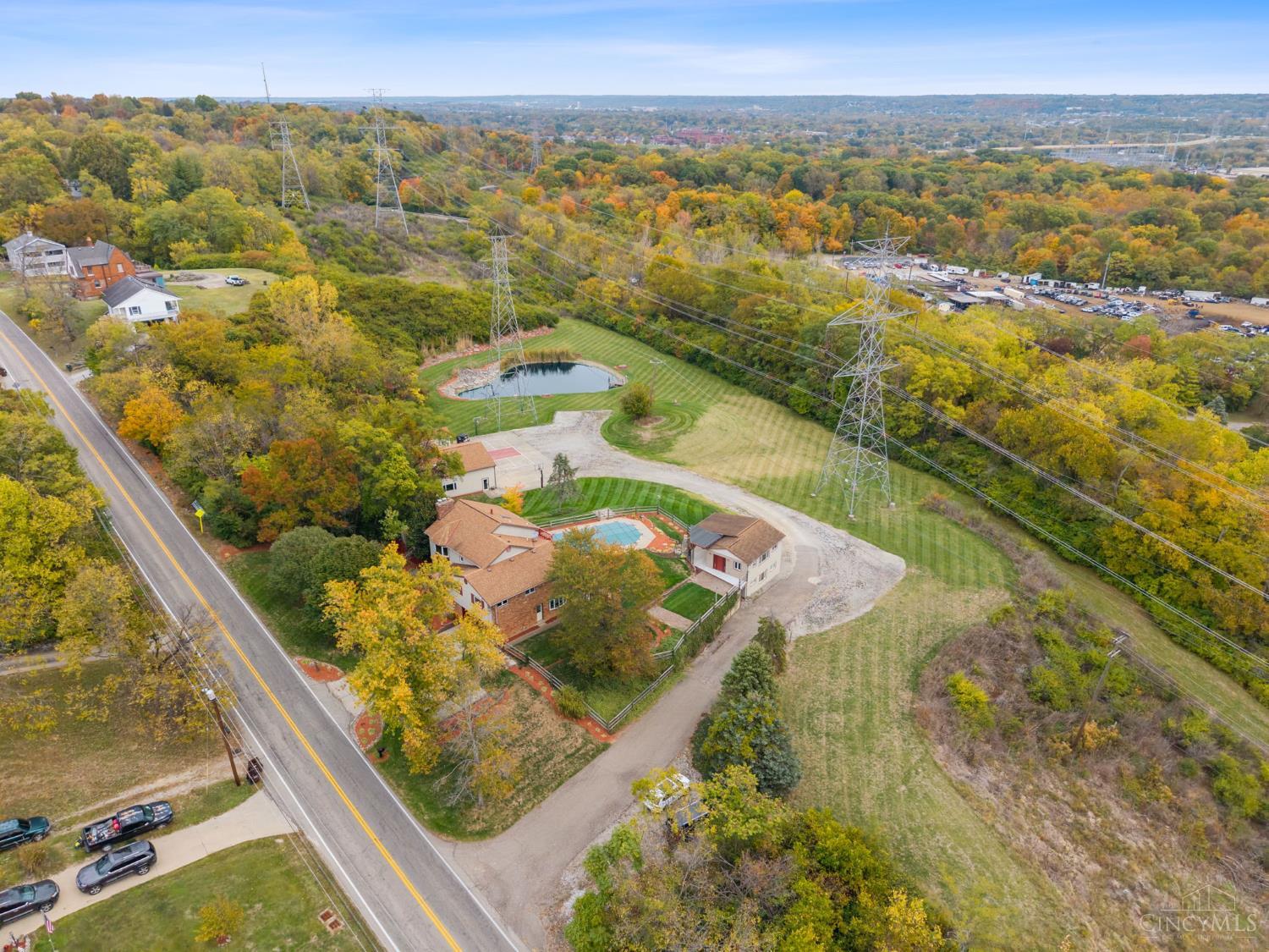 W 1142 Seymour Avenue Property Photo 4