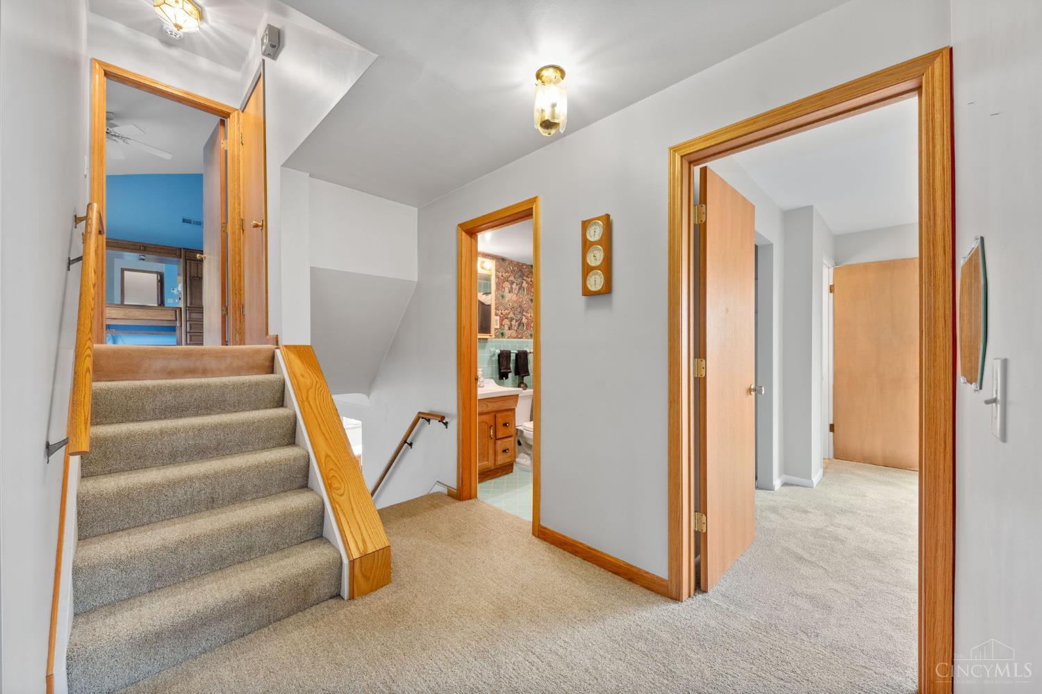 W 1142 Seymour Avenue Property Photo 27