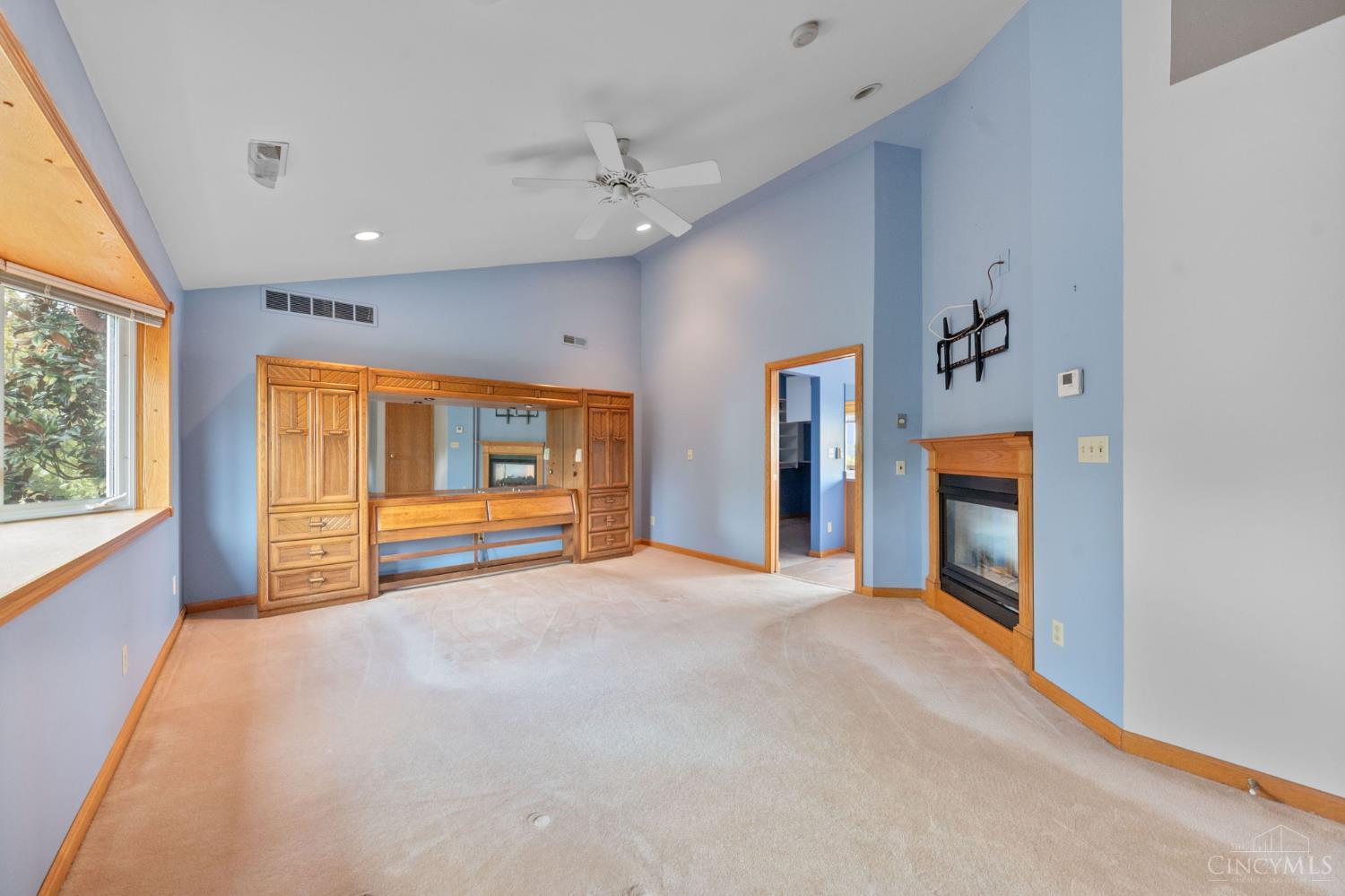 W 1142 Seymour Avenue Property Photo 29