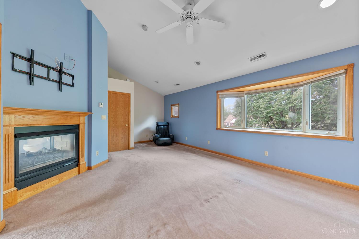 W 1142 Seymour Avenue Property Photo 30