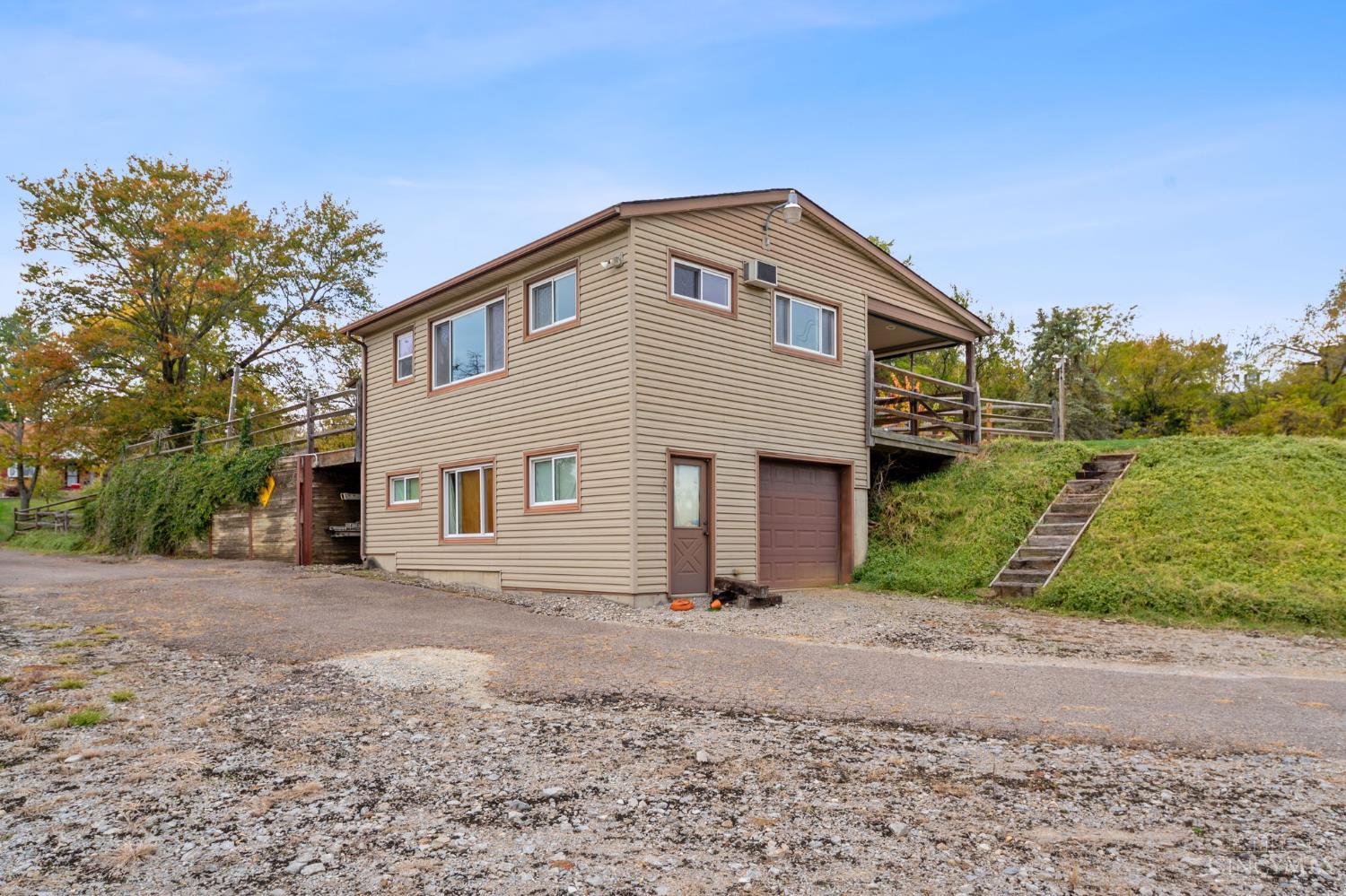 W 1142 Seymour Avenue Property Photo 73