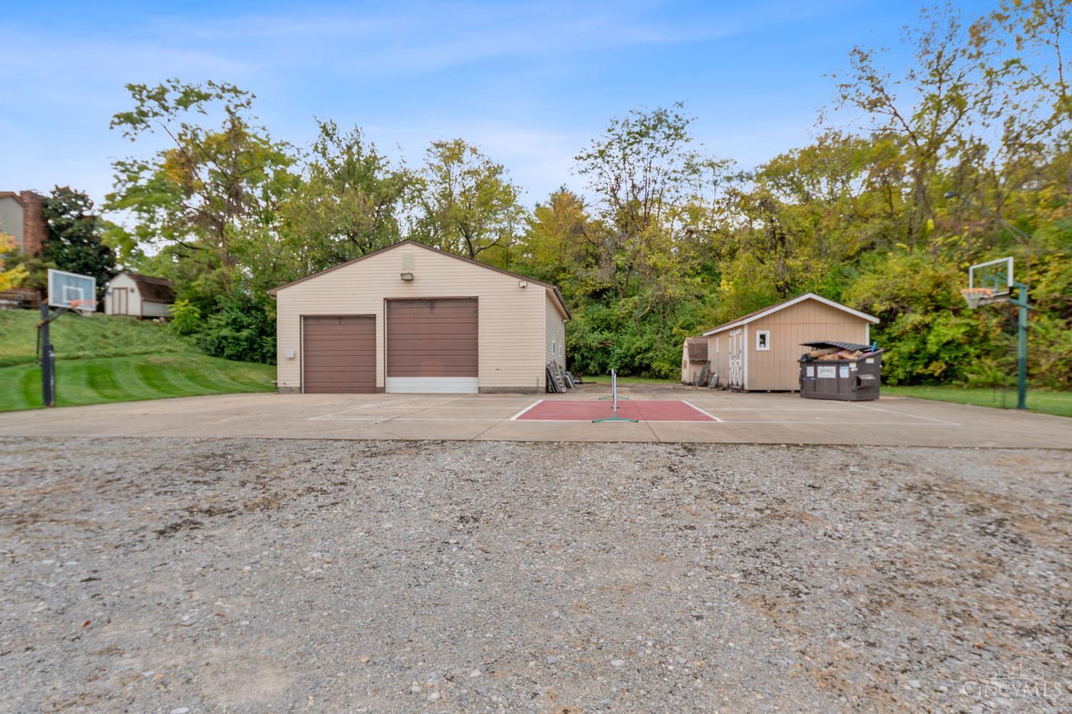 W 1142 Seymour Avenue Property Photo 75