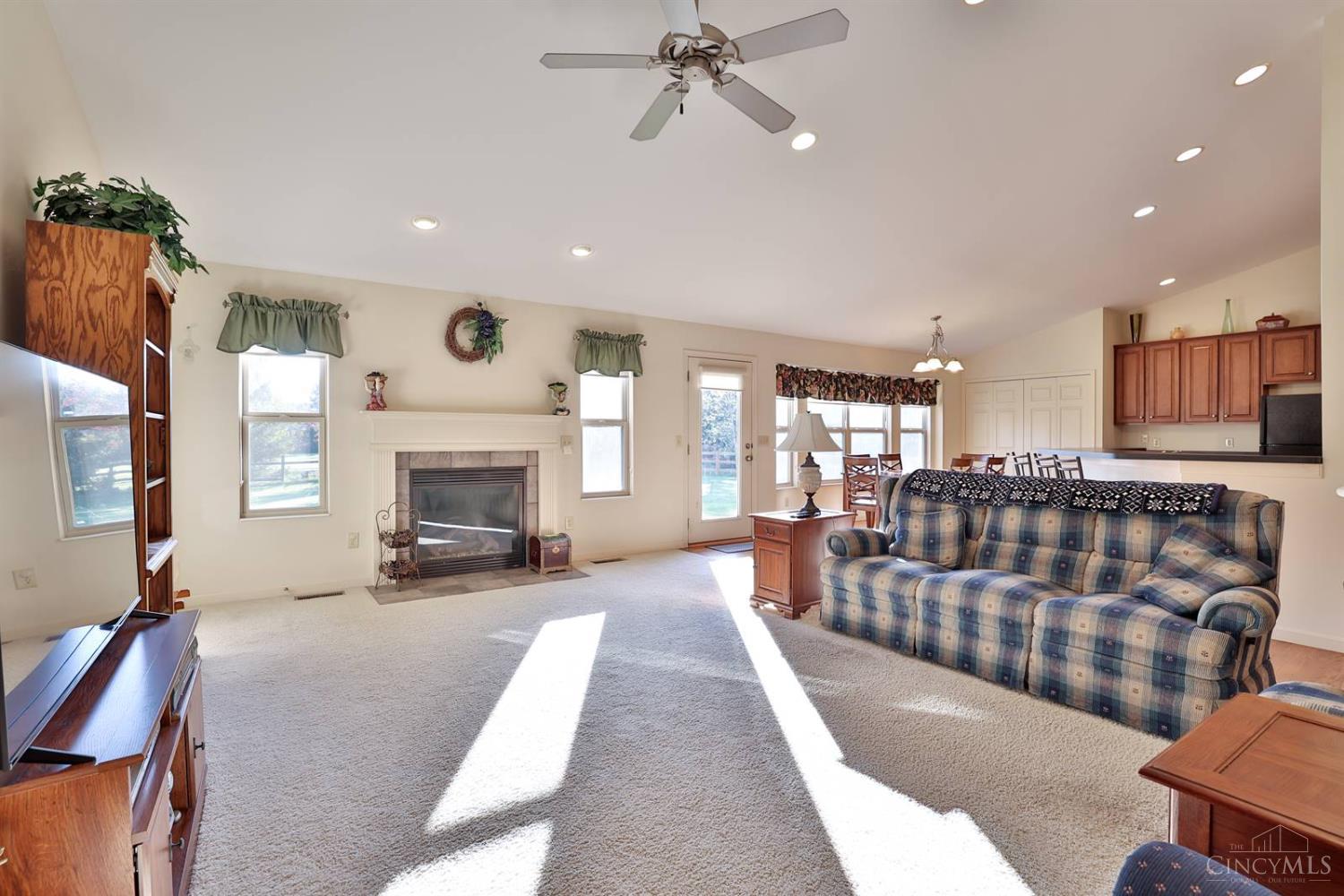 6638 Ashe Knoll Property Photo 7