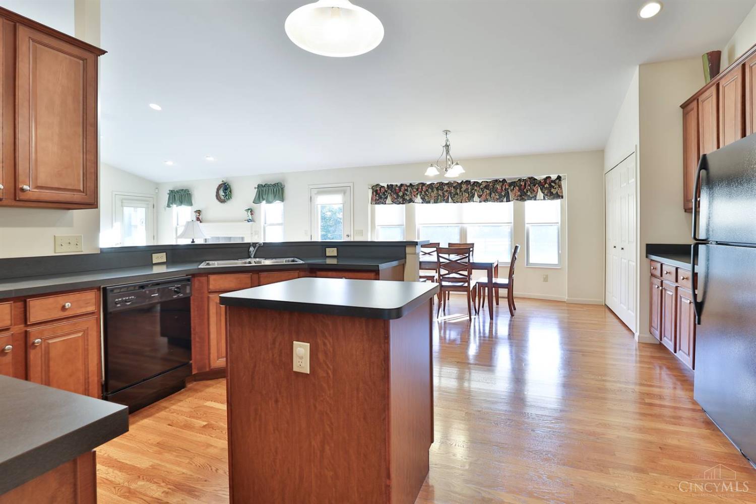 6638 Ashe Knoll Property Photo 13