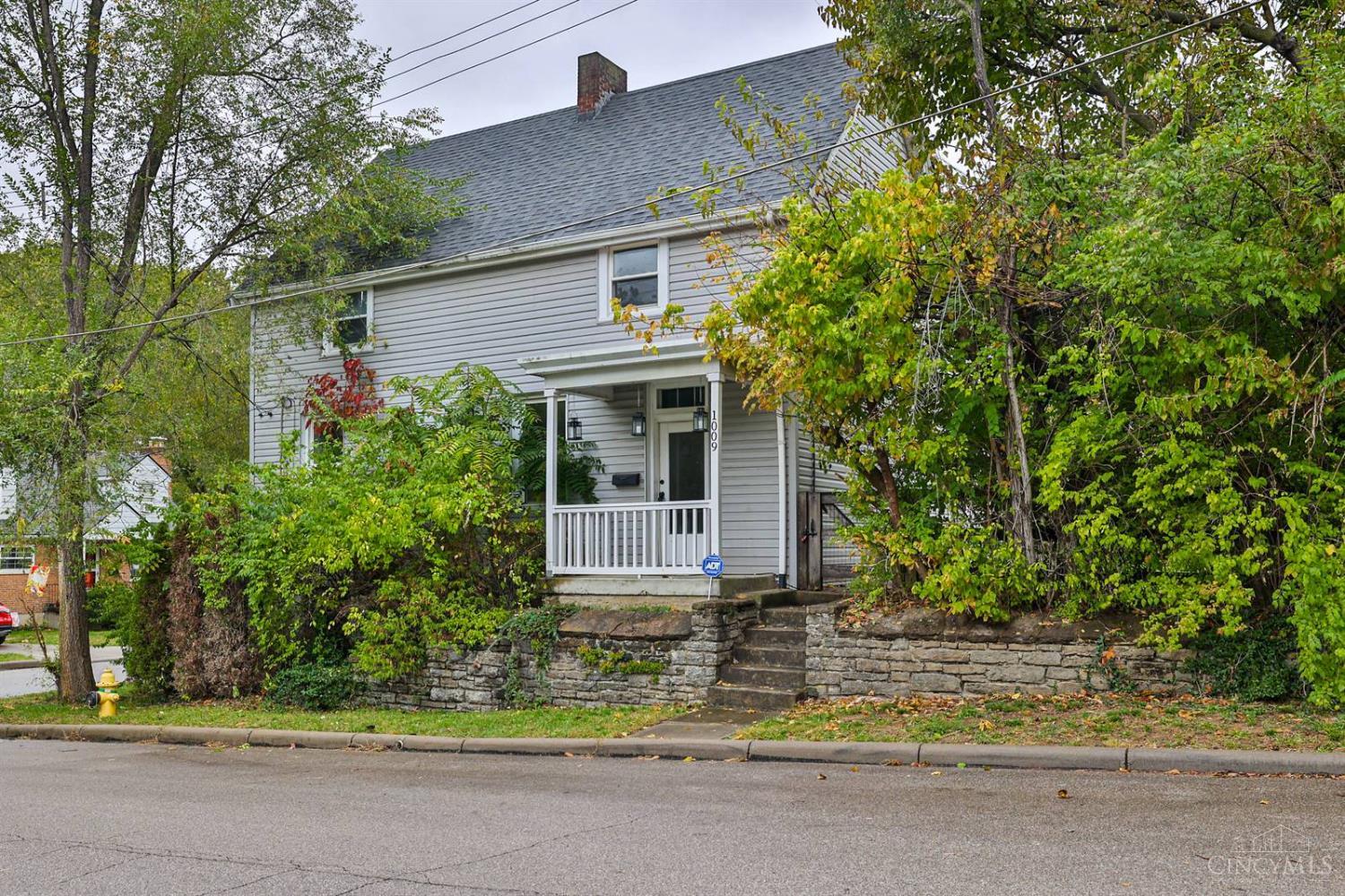 1009 5th Street Property Photo 2