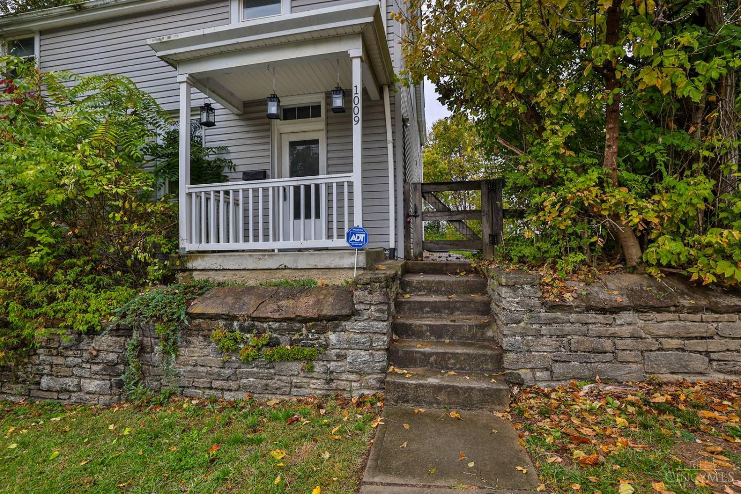 1009 5th Street Property Photo 3