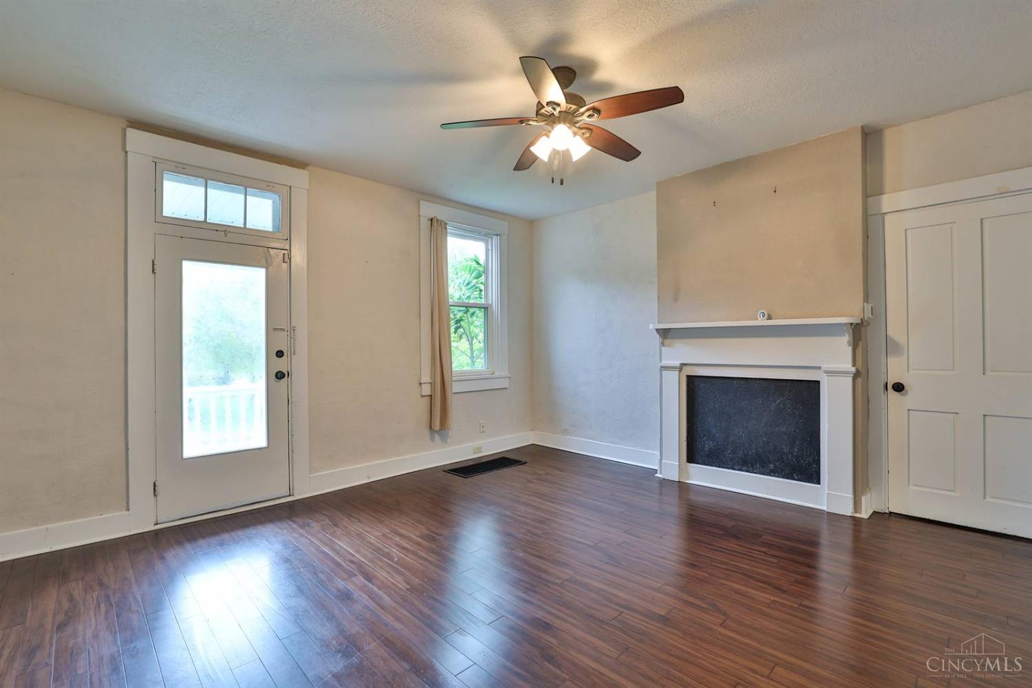 1009 5th Street Property Photo 5