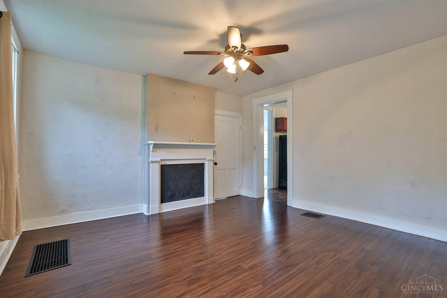 1009 5th Street Property Photo 6