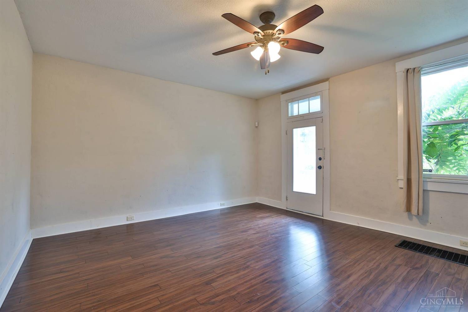 1009 5th Street Property Photo 7