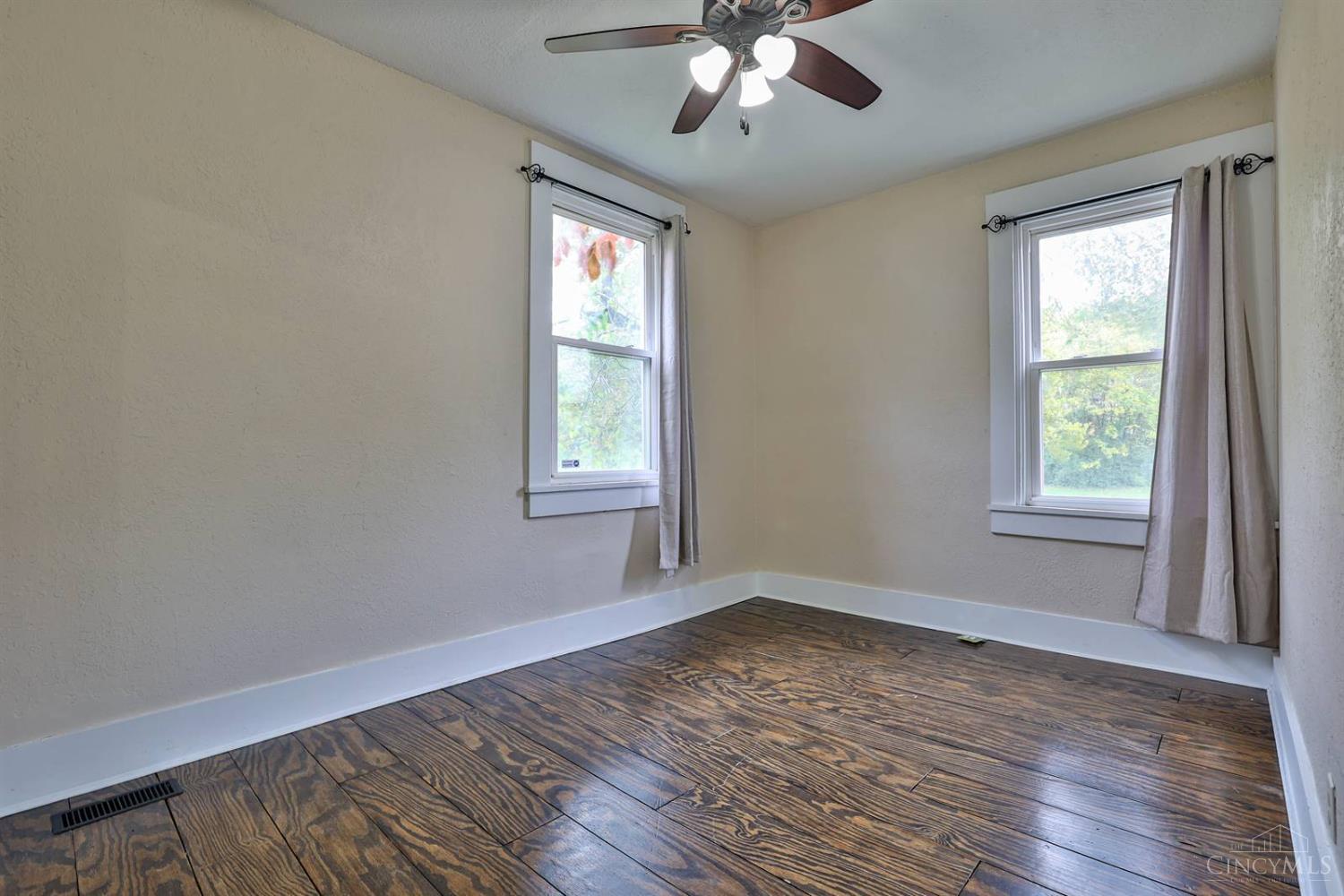 1009 5th Street Property Photo 18