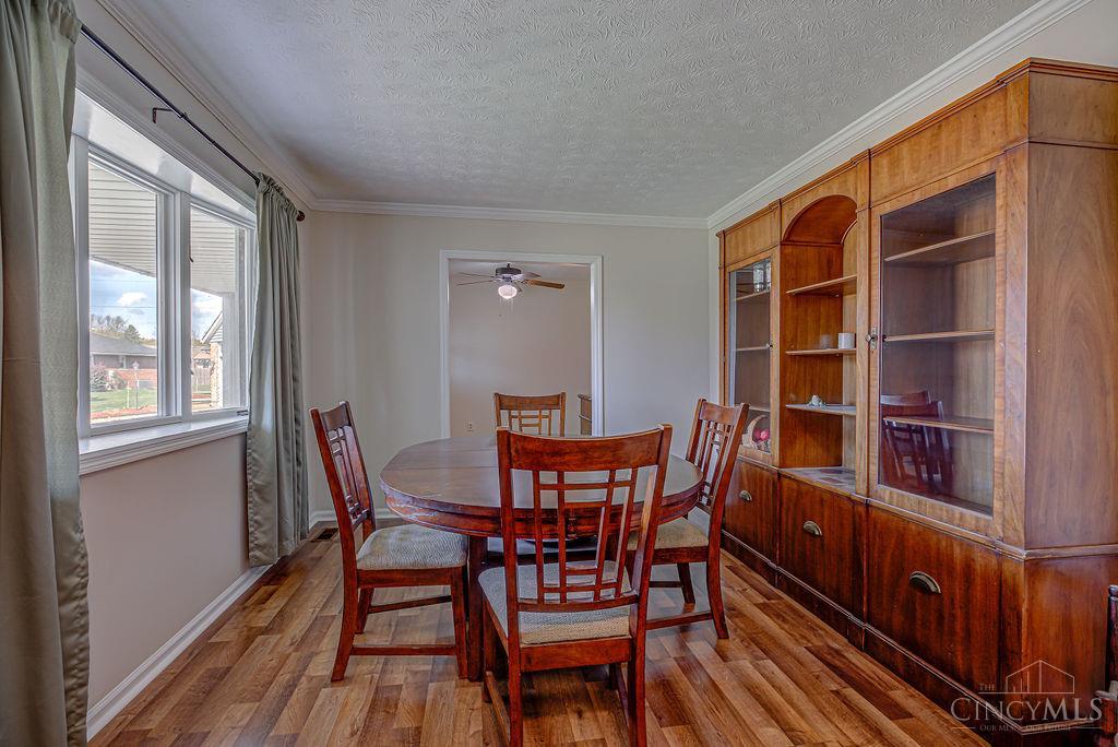 707 Westview Court Property Photo 4