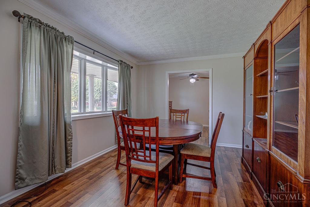 707 Westview Court Property Photo 5