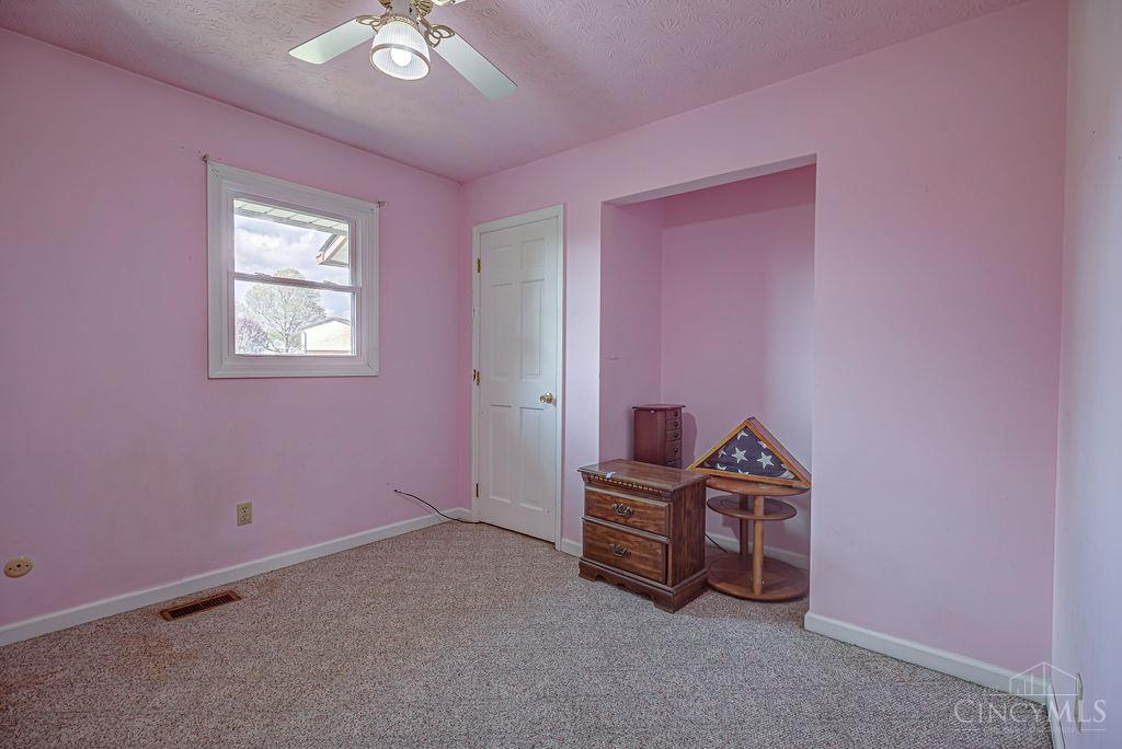 707 Westview Court Property Photo 17