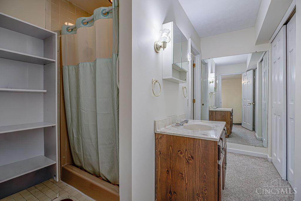 707 Westview Court Property Photo 23