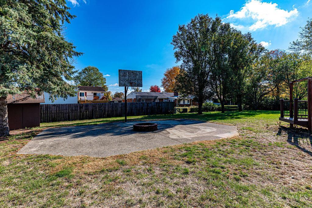 707 Westview Court Property Photo 35