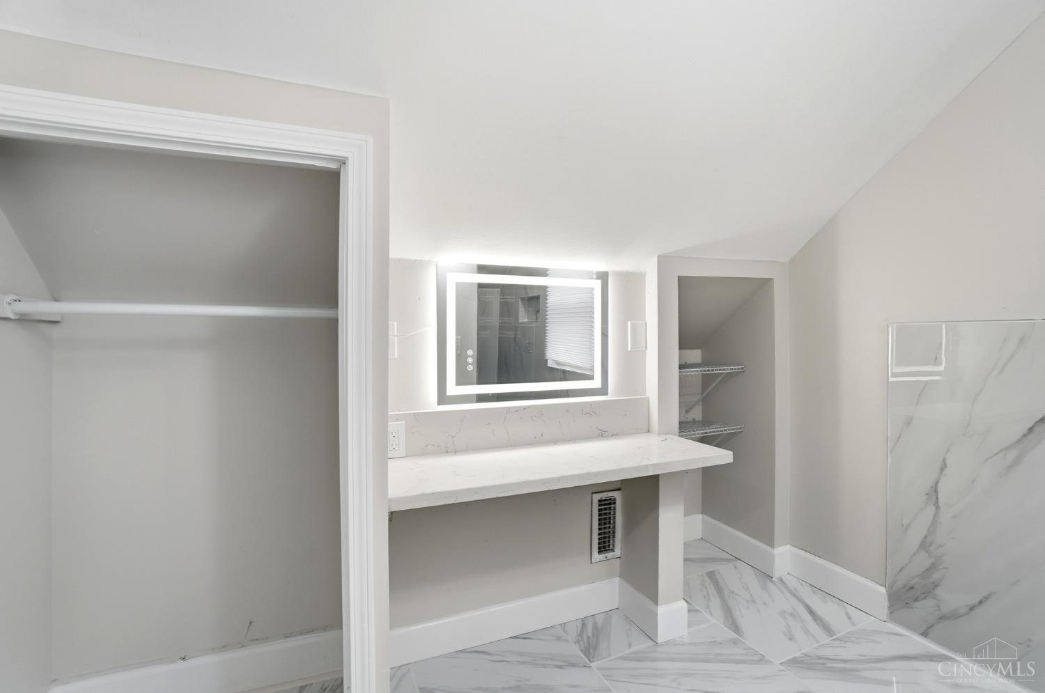 3318 Buell Street Property Photo 33