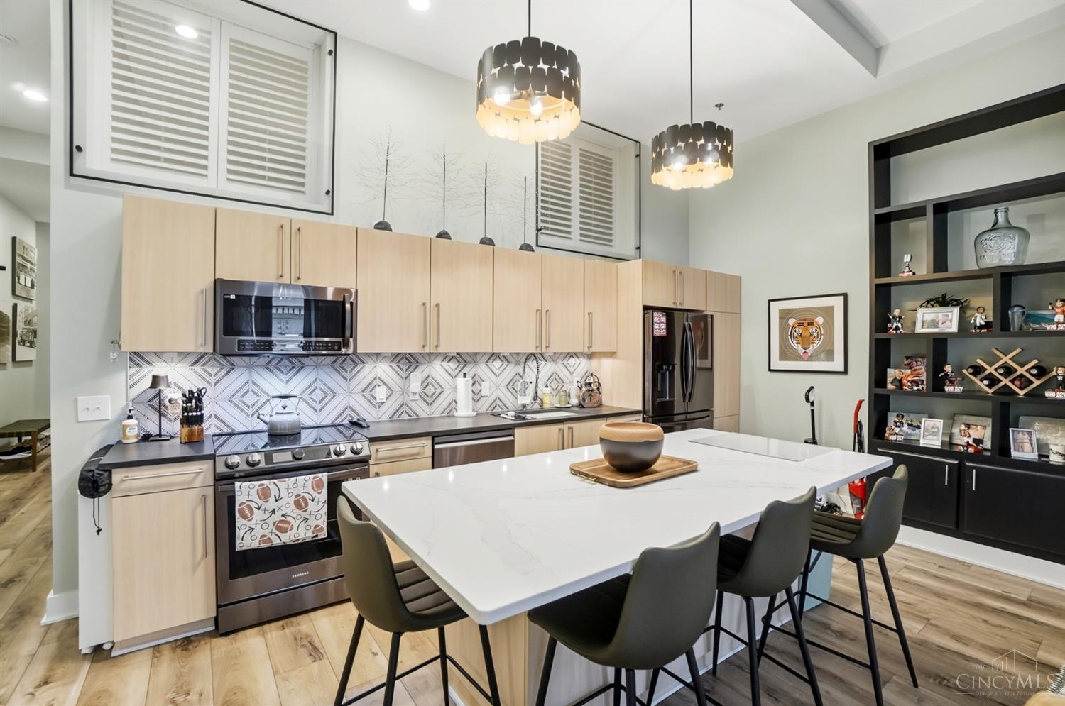 W 15 Fourth Street Property Photo 21