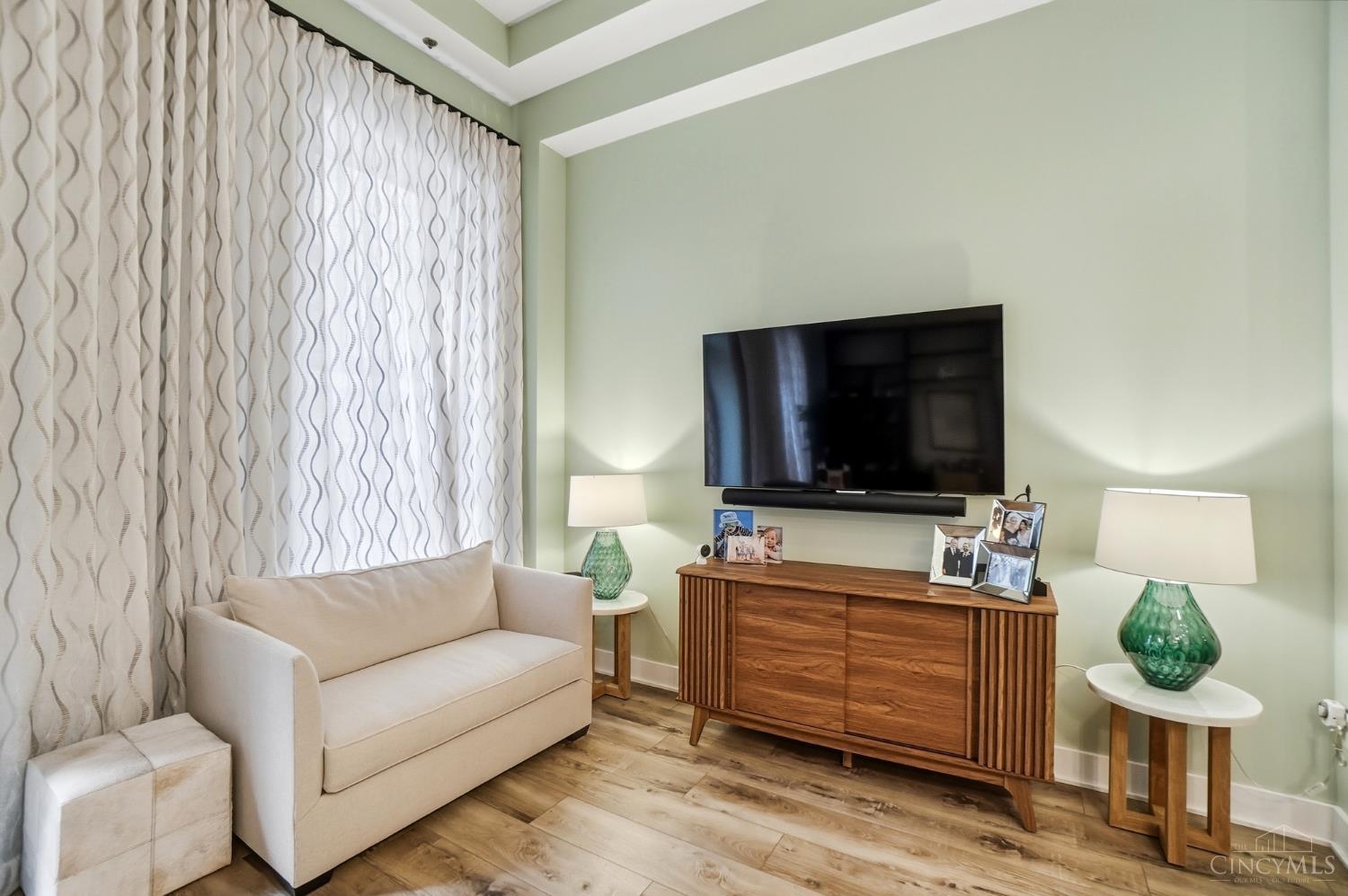 W 15 Fourth Street Property Photo 28