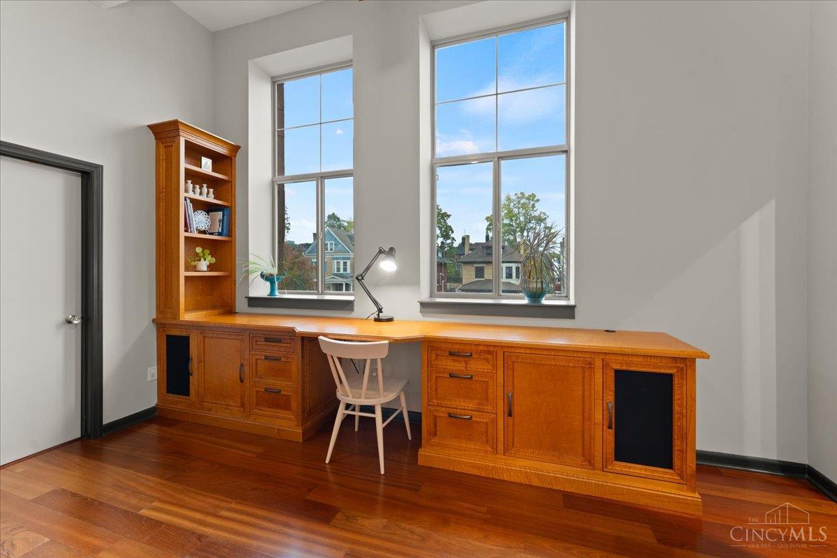 2700 Ashland Avenue Property Photo 24