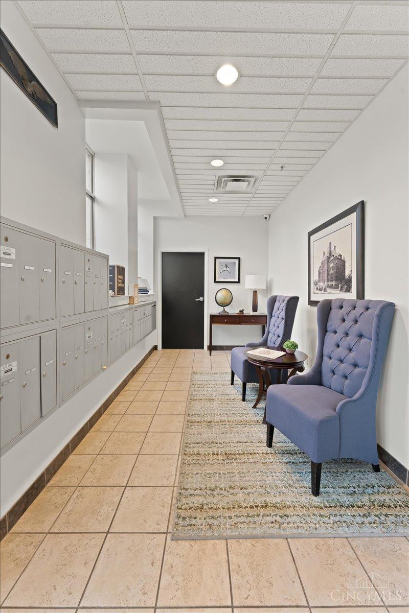 2700 Ashland Avenue Property Photo 35