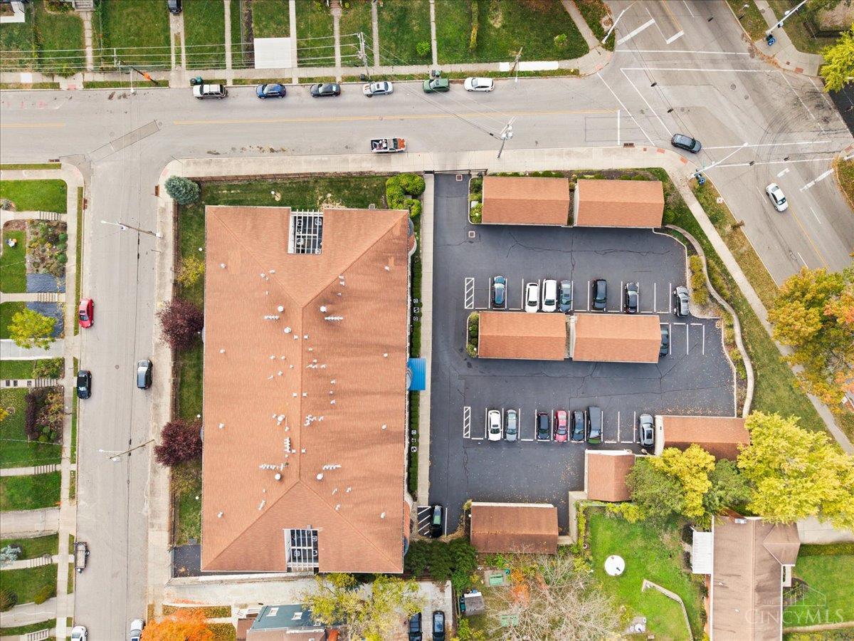 2700 Ashland Avenue Property Photo 40