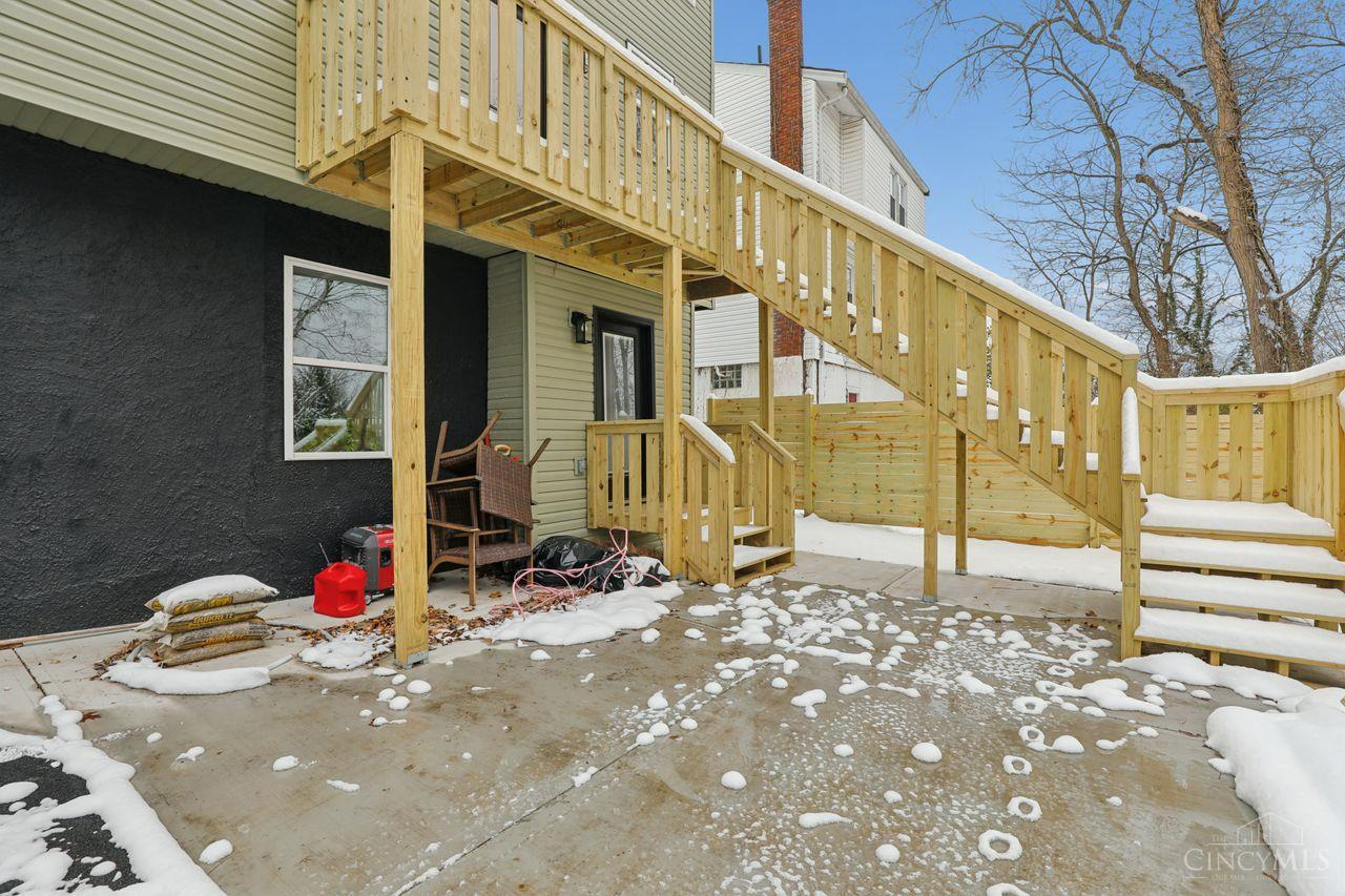 5532 Dunning Place Property Photo 5