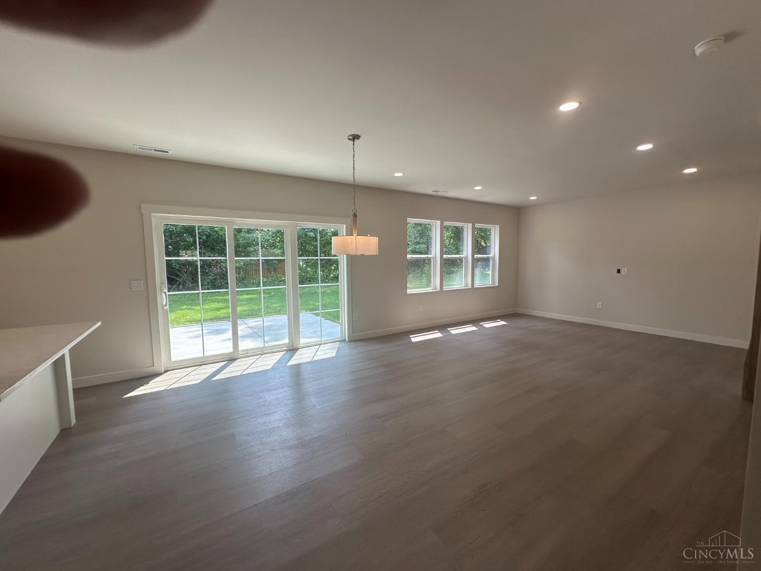 335 Ruth Street Property Photo 14