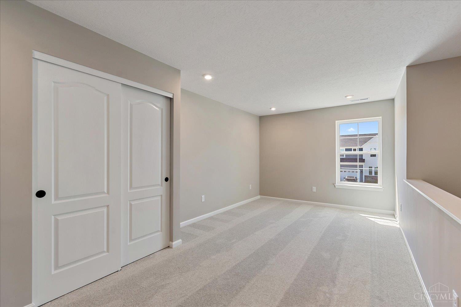 6071 Foothills Drive Property Photo 13