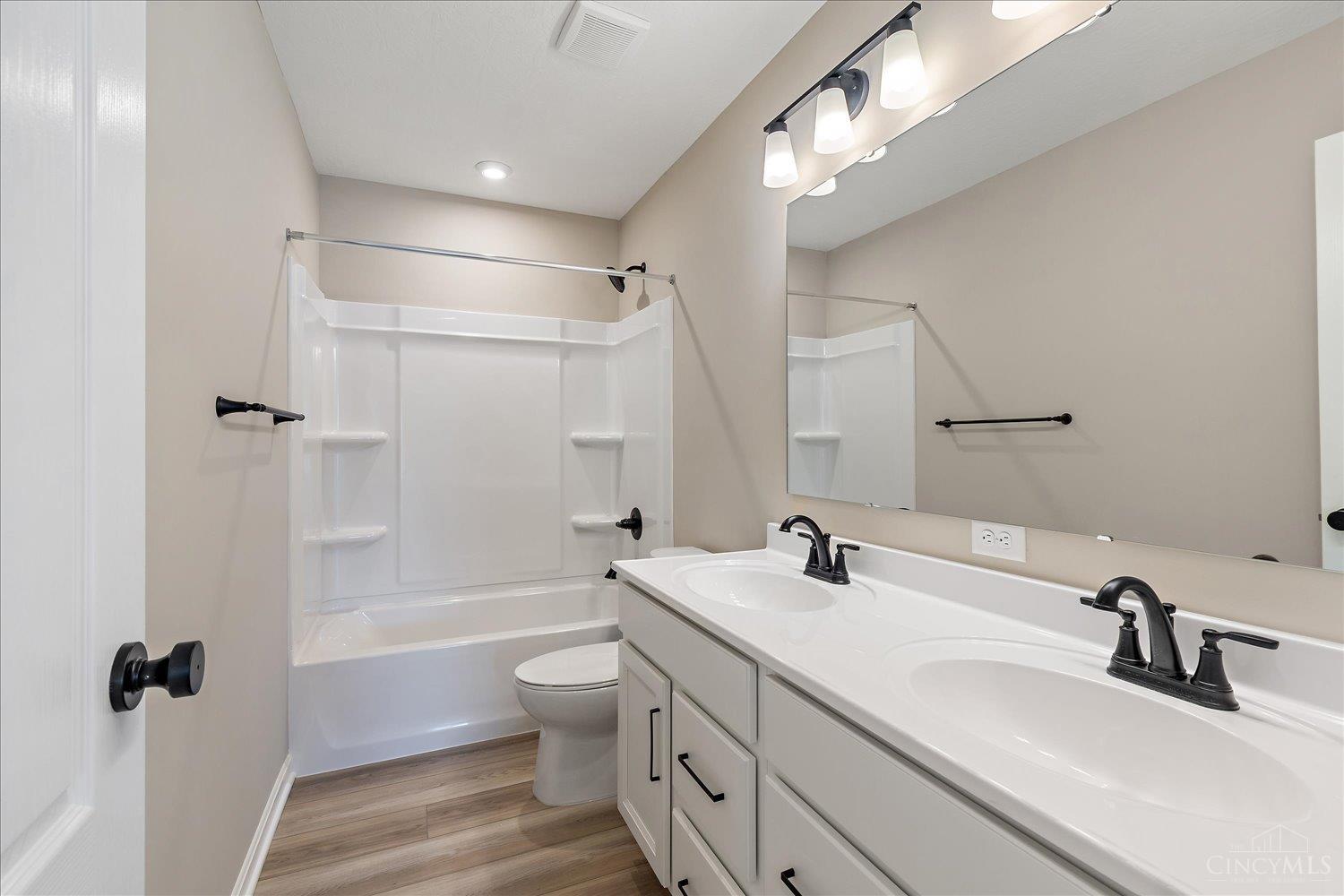 6071 Foothills Drive Property Photo 24