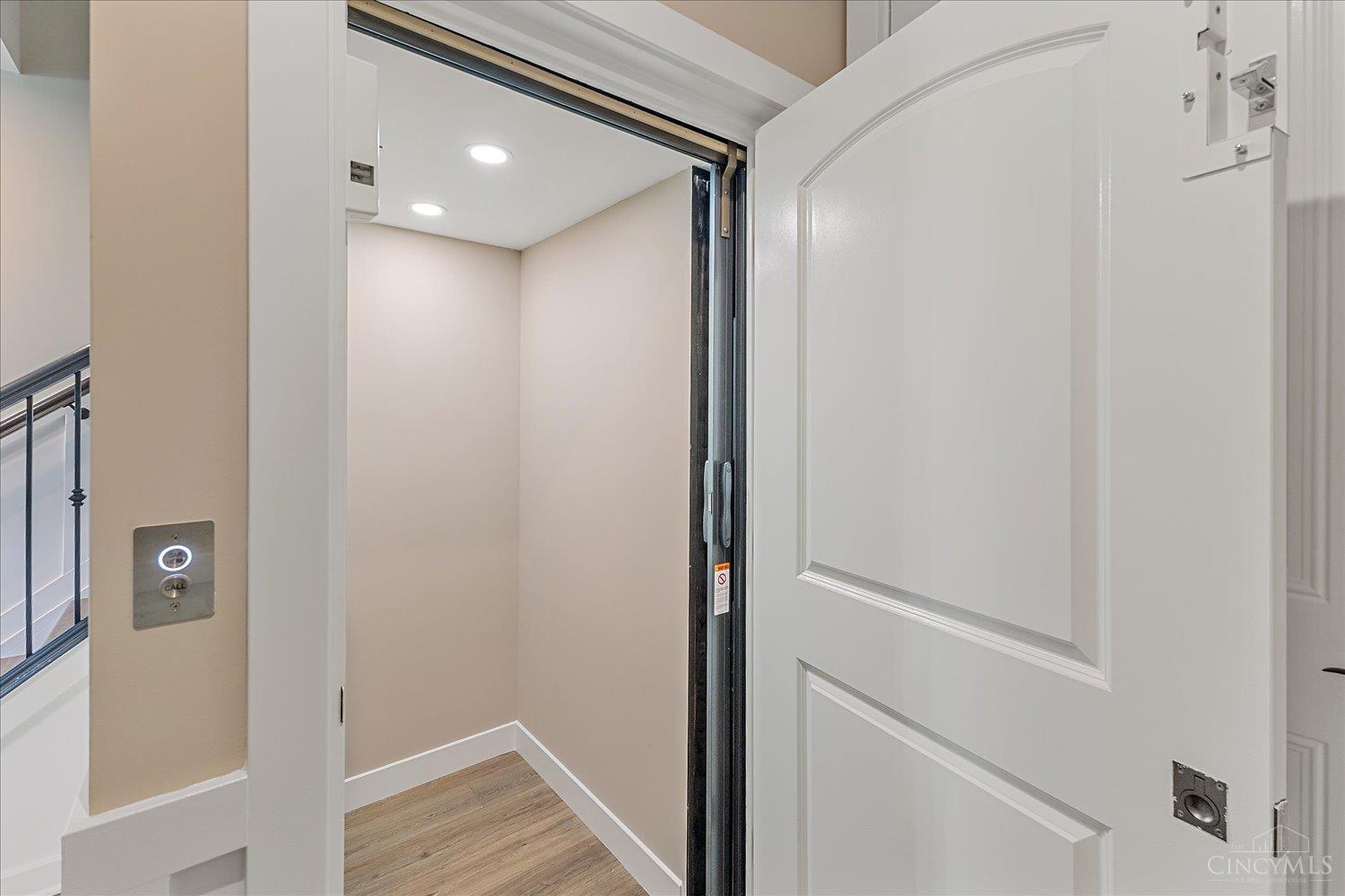 7251 Otley Drive Property Photo 2
