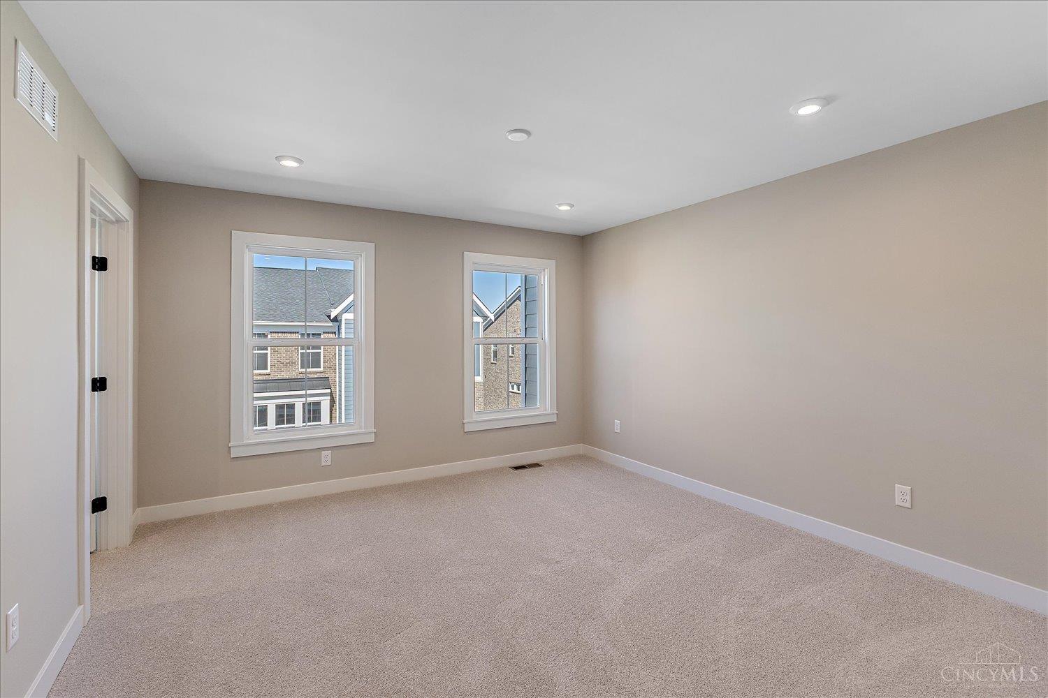 7251 Otley Drive Property Photo 14