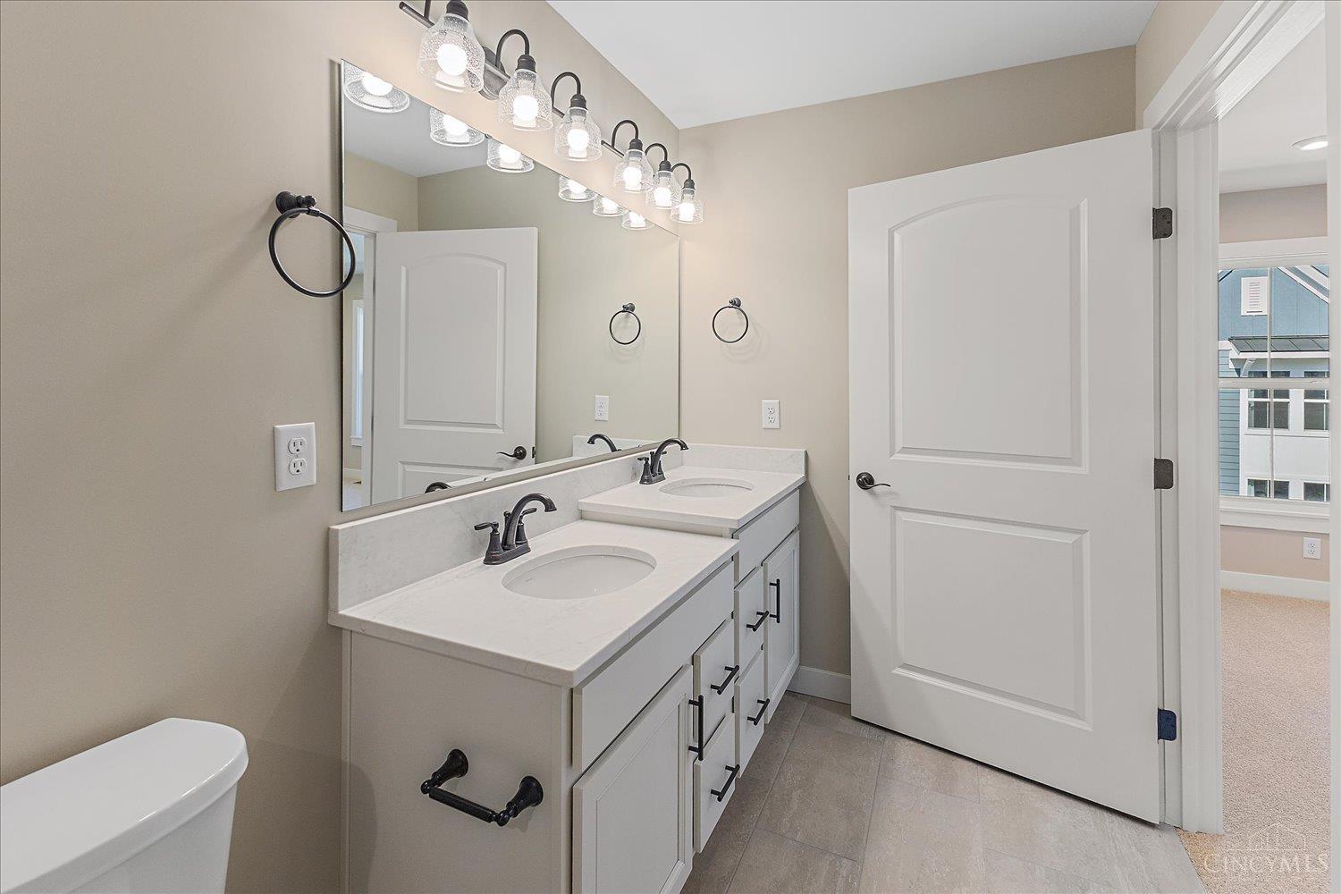 7251 Otley Drive Property Photo 17