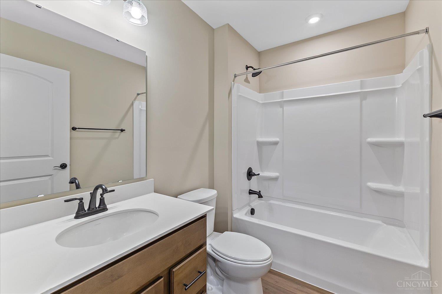 7251 Otley Drive Property Photo 22