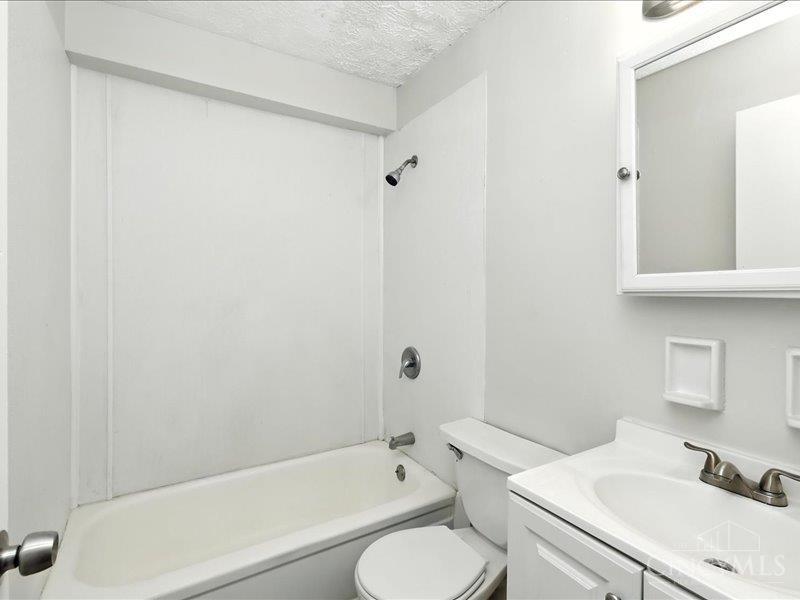 2145 Harrison Avenue Property Photo 18